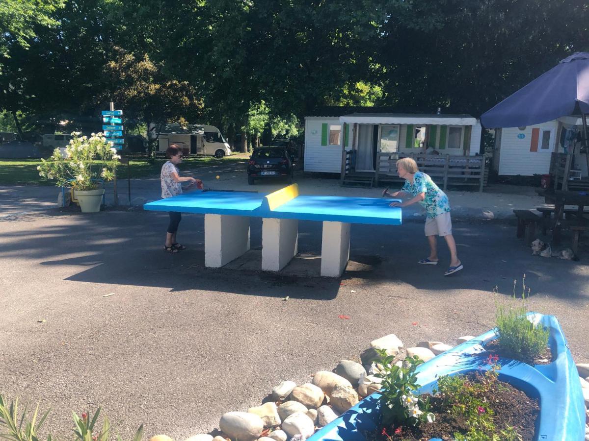 Camping Paradis Family Des Issoux Lalevade-dʼArdèche Εξωτερικό φωτογραφία