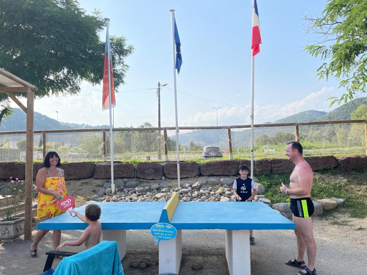 Camping Paradis Family Des Issoux Lalevade-dʼArdèche Εξωτερικό φωτογραφία