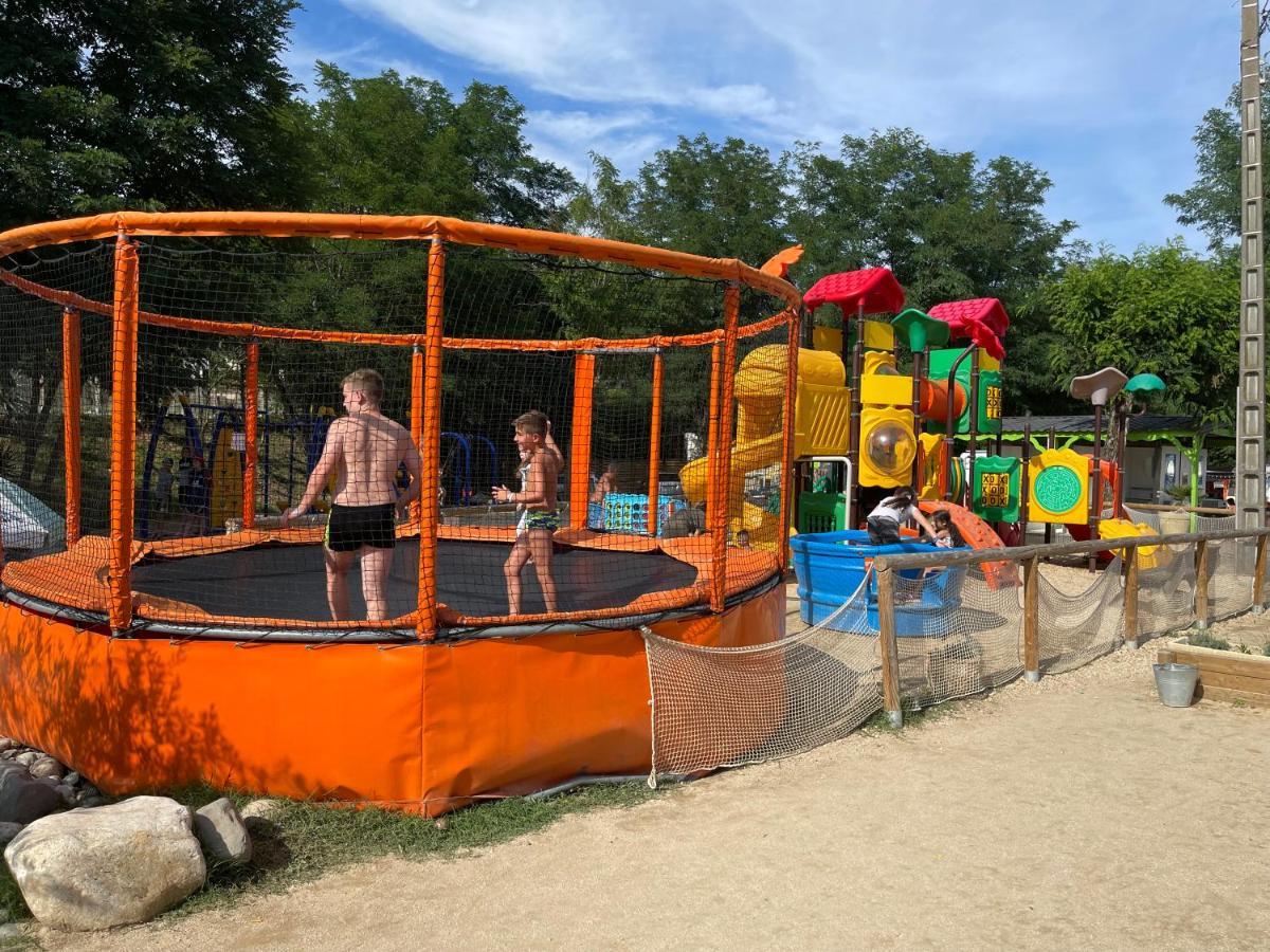 Camping Paradis Family Des Issoux Lalevade-dʼArdèche Εξωτερικό φωτογραφία