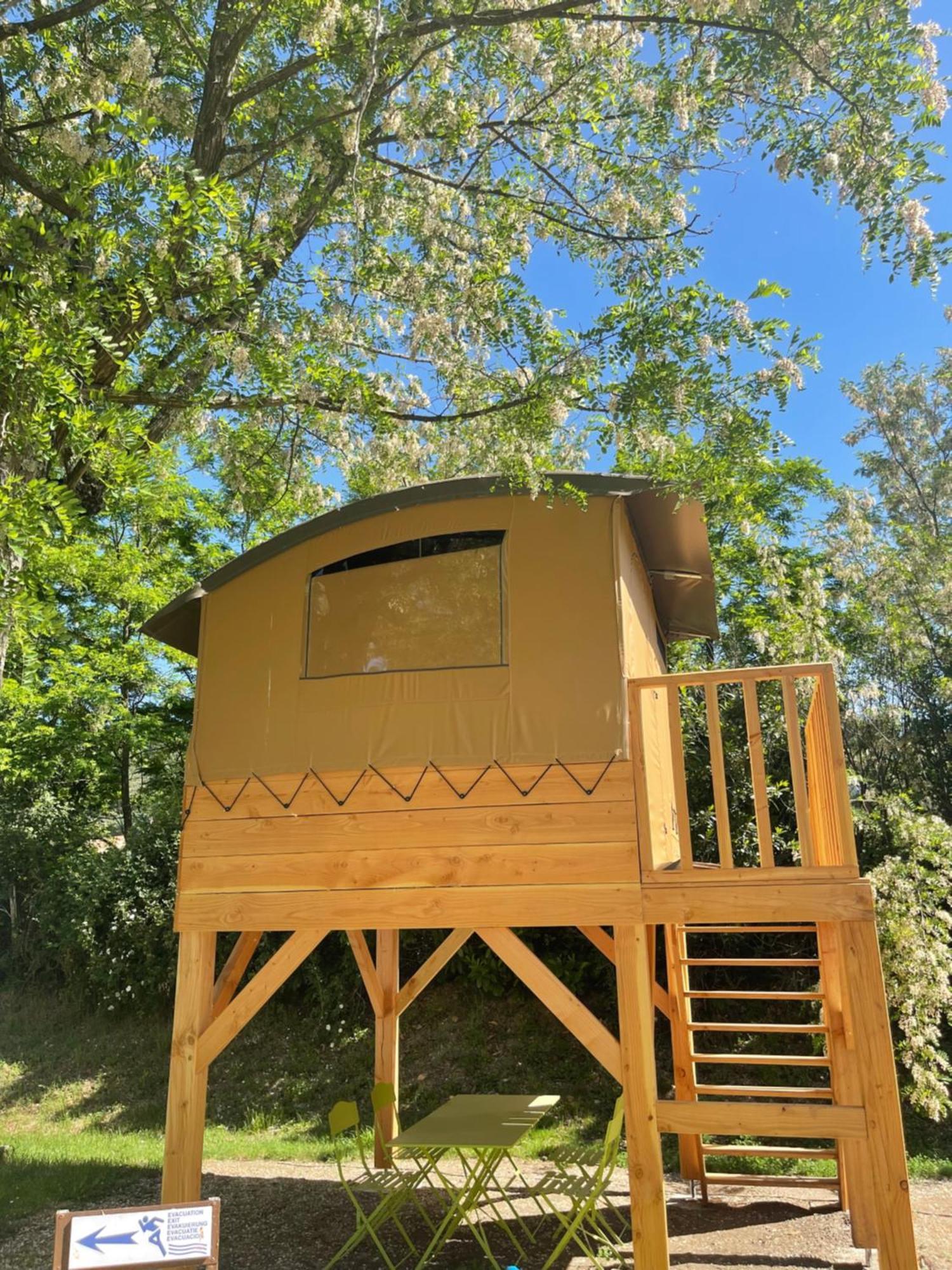 Camping Paradis Family Des Issoux Lalevade-dʼArdèche Εξωτερικό φωτογραφία